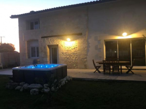 Gîte avec spa privatif à 500m de MARGAUX
